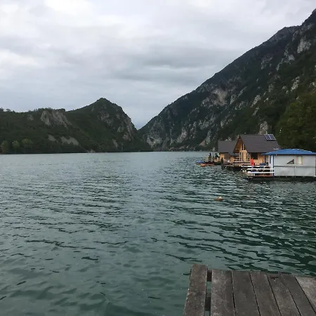 Mila Holiday home Bajina Basta